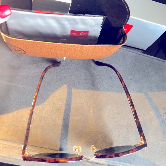 Ray-Ban Clubround Sunglasses Unisex - Picture 5 of 9